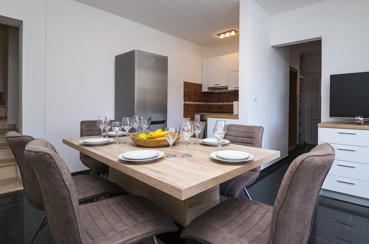 סביד Villa Kristina מראה חיצוני תמונה